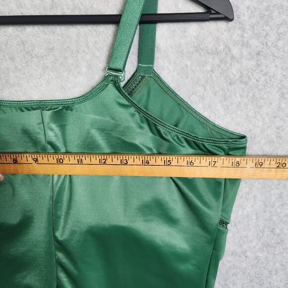 Ruby Ribbon Siren Cami Sz 44 Palm Leaf Green Style #1906 Shapewear Full Support - Picture 9 of 14